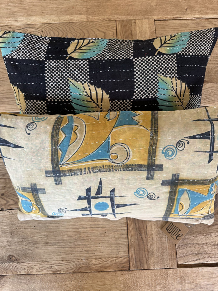 Kantha Duo 06 – 2 Sari pudebetræk 30×50 – Quote Copenhagen