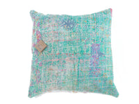 Sari pillowcase 50x50 in turquoise, pink and purple with golden details and floral/ornamental pattern - sari pillow, vintage boho Indian pillowcase and unique oriental pillow (upcycled).